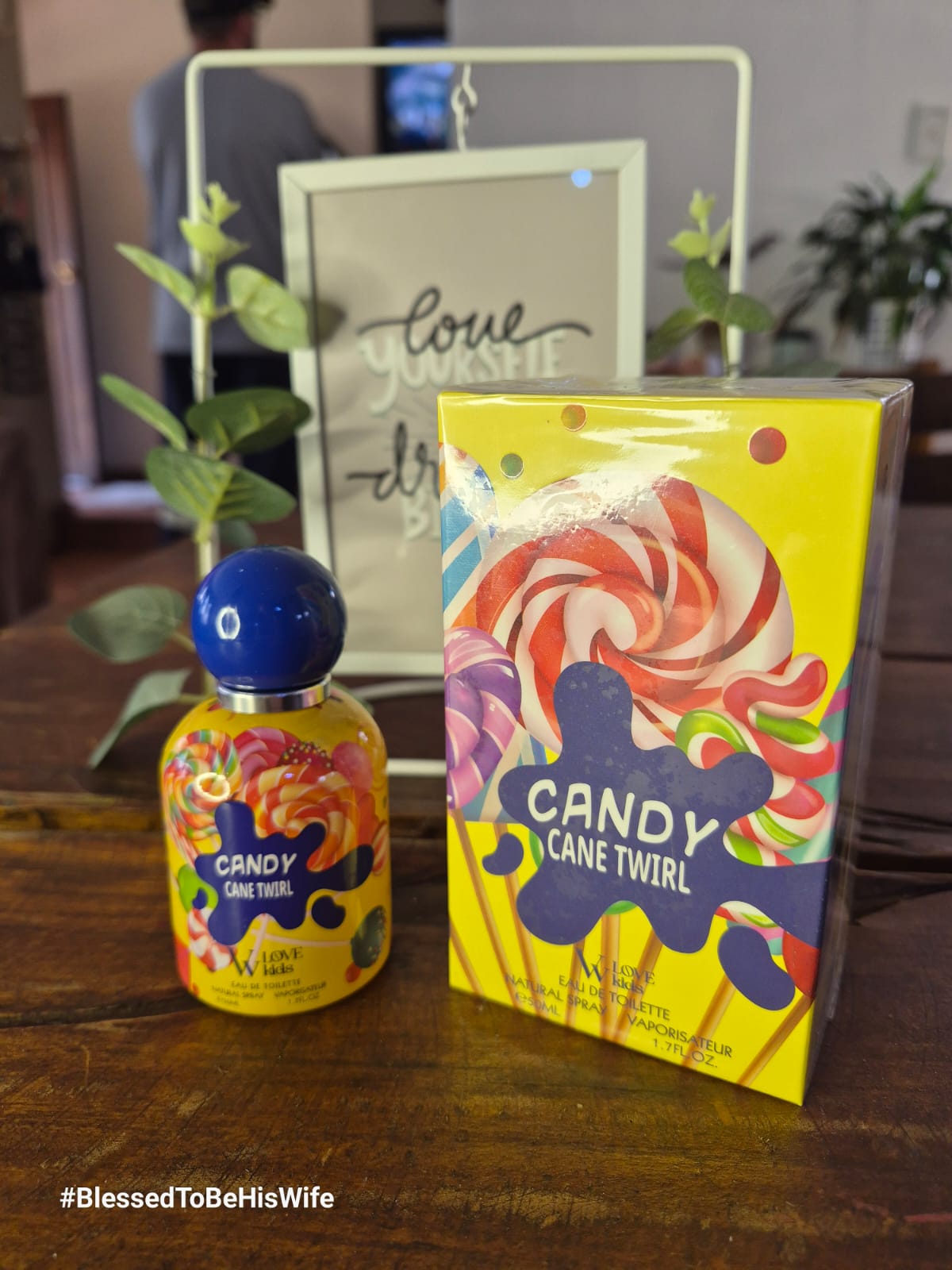 Red 23 - Candy Cane Twirl - 50ml