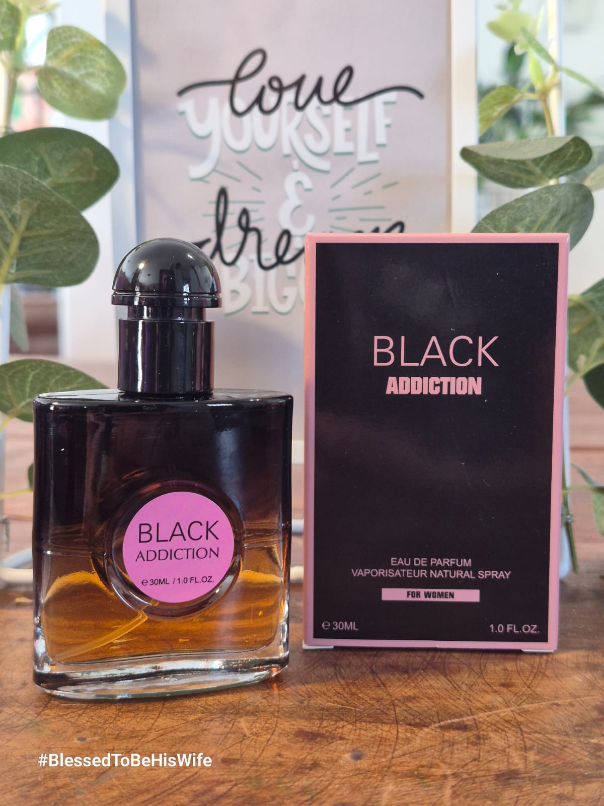 Red 4 - Black Addiction - 30ml - For Woman